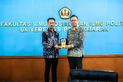 Kunjungan Studi Tiru STIA Amuntai ke FISIP Unpad untuk Kerja Sama di Bidang Ilmu Administrasi